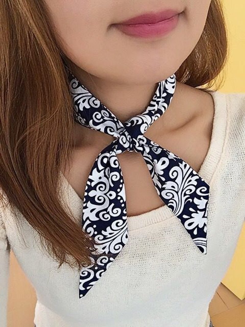 画像1: ツイリースカーフ型紙 (A4用紙)