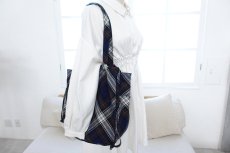 画像6: Pascale（パスカル）ラウンドフォルムのパッカブル巾着トートバッグ・2サイズ展開（ポケッタブル”タイプのトートバッグ） (6)