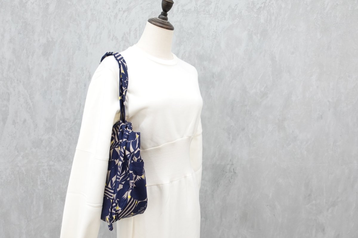 画像7: Pascale（パスカル）ラウンドフォルムのパッカブル巾着トートバッグ・2サイズ展開（ポケッタブル”タイプのトートバッグ） (7)