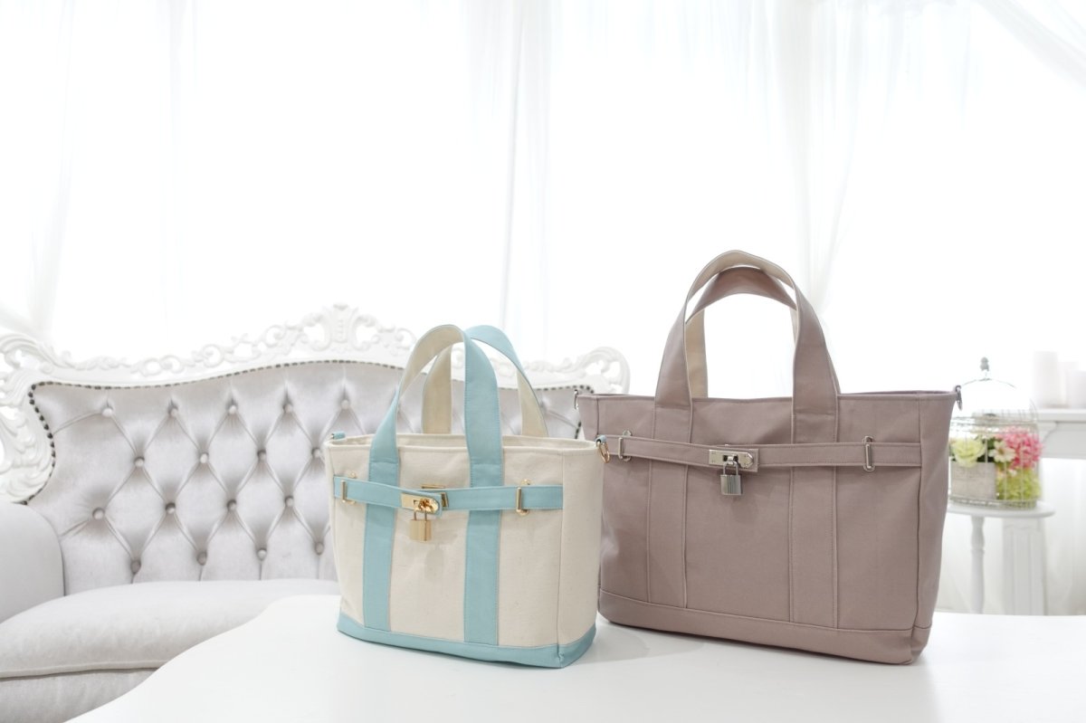 画像16: Camellia（カメリア）ひねり金具のトートバッグ【2サイズ展開】 (16)