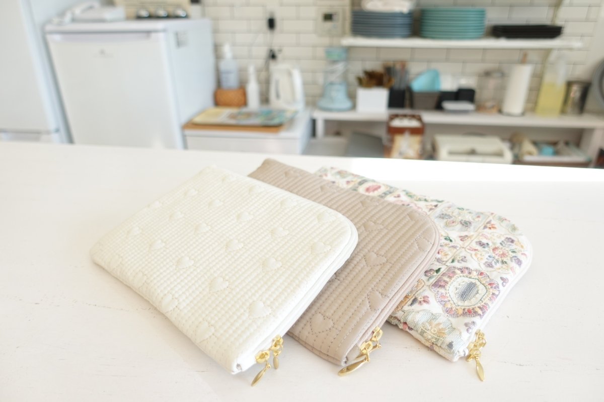 画像9: 【2/9再販スタート】MMZ-165　Felicità（フェリーチェ）大切なものをまとめる！マルチポーチ型紙（診療ポーチ・母子手帳ケース・パスポートケース）3サイズ展開 (9)