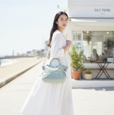 画像11: Sacchetto（サケット）コクーンシルエットのドローストリングバッグ/巾着トートバッグ【2サイズ展開】 (11)